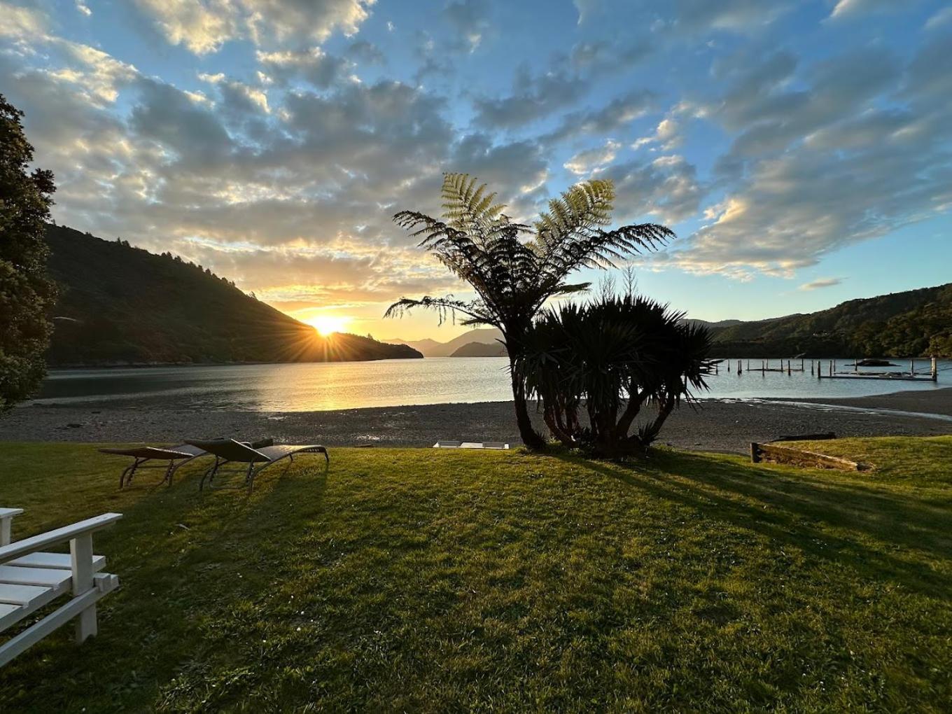 The Portage Resort Exterior foto